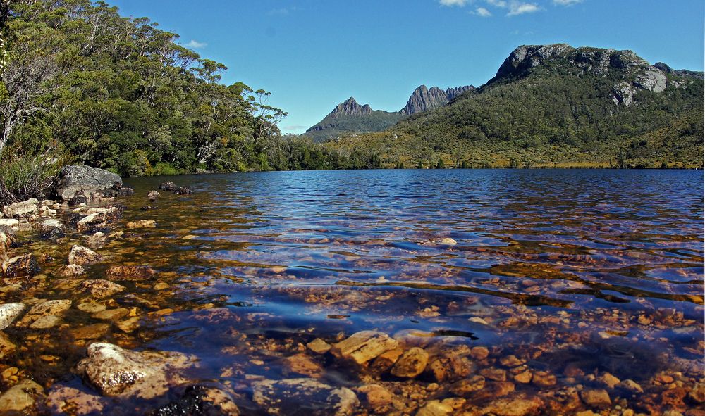Озеро в горах