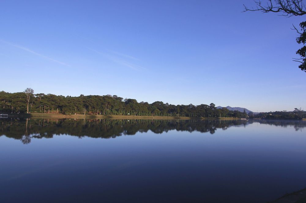 Photograph by Do Duc