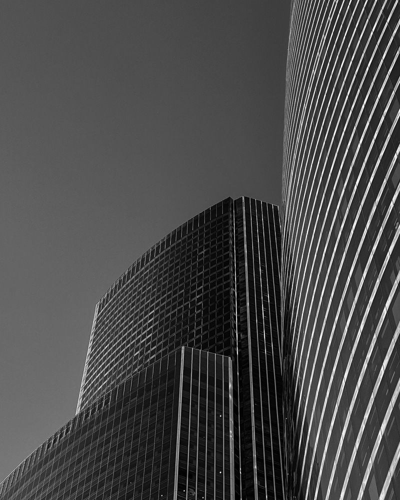 Город зеркал