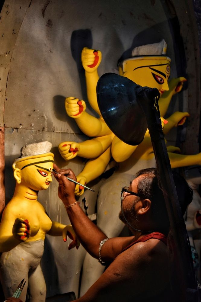 The Sculptor of Kumortuli.