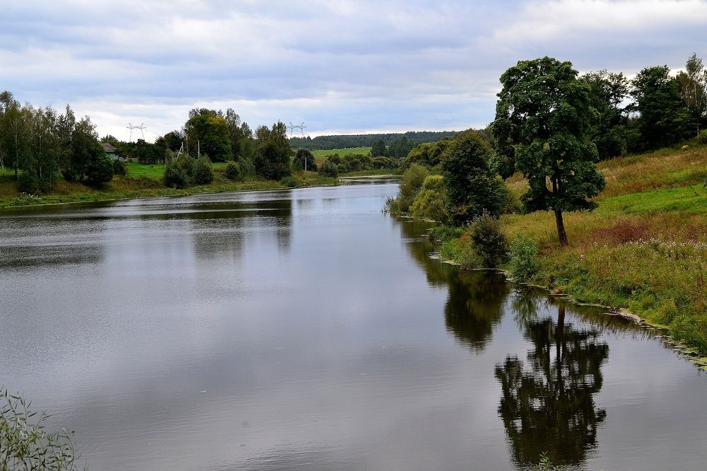Озеро в Песочне