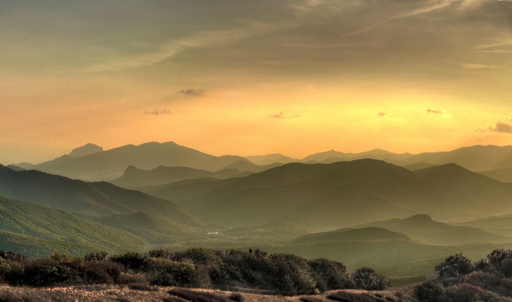 Восточный Крым.Вечер в горах