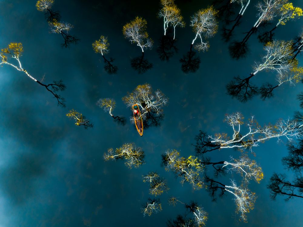 Photograph by Lê Huy Anh