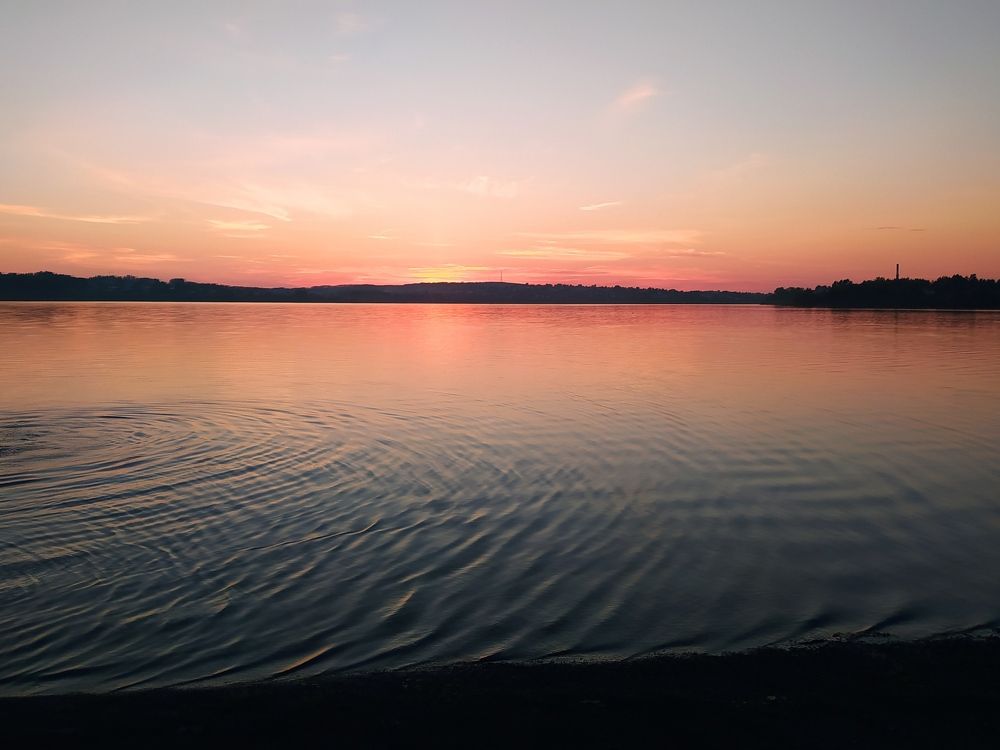 Теплый вечер августа