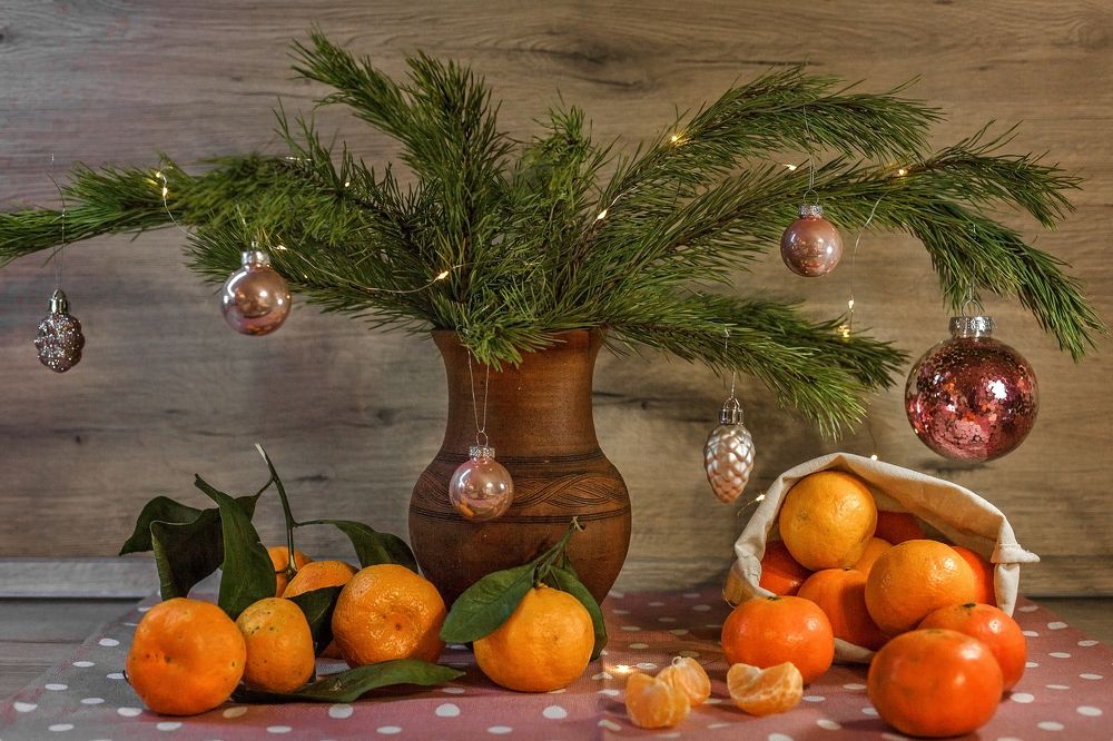 Натюрморт с мандаринами.