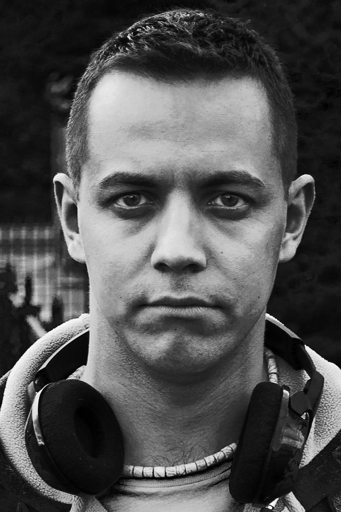 Молодой человек