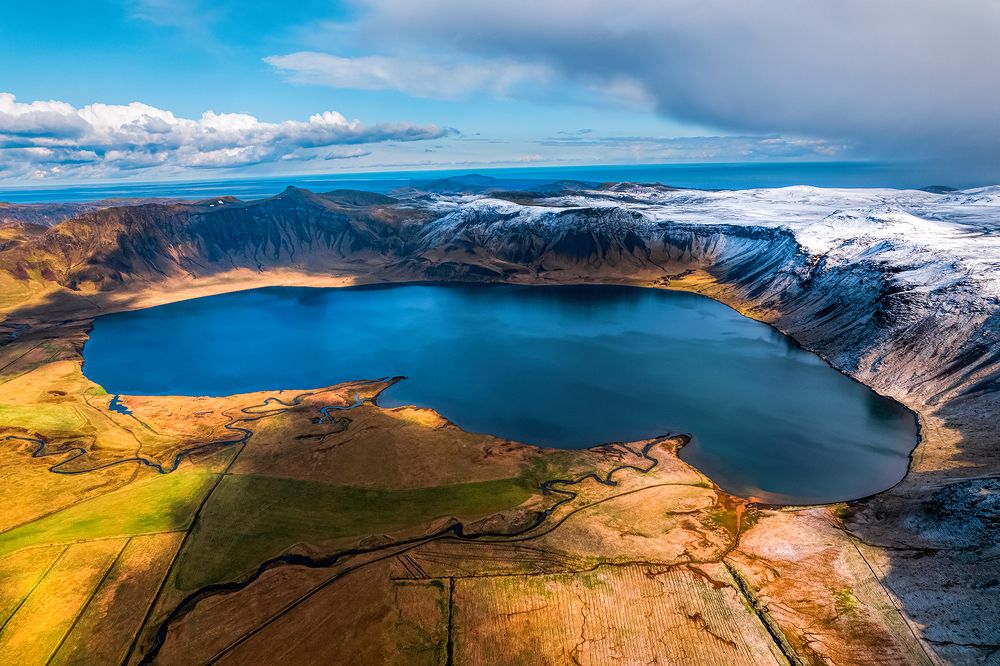 Photograph by Robert Juvet