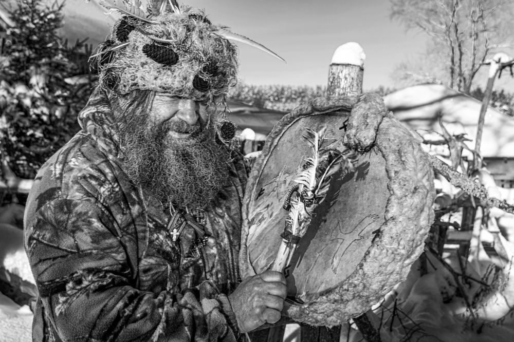 Танец с бубнами на полнолуние