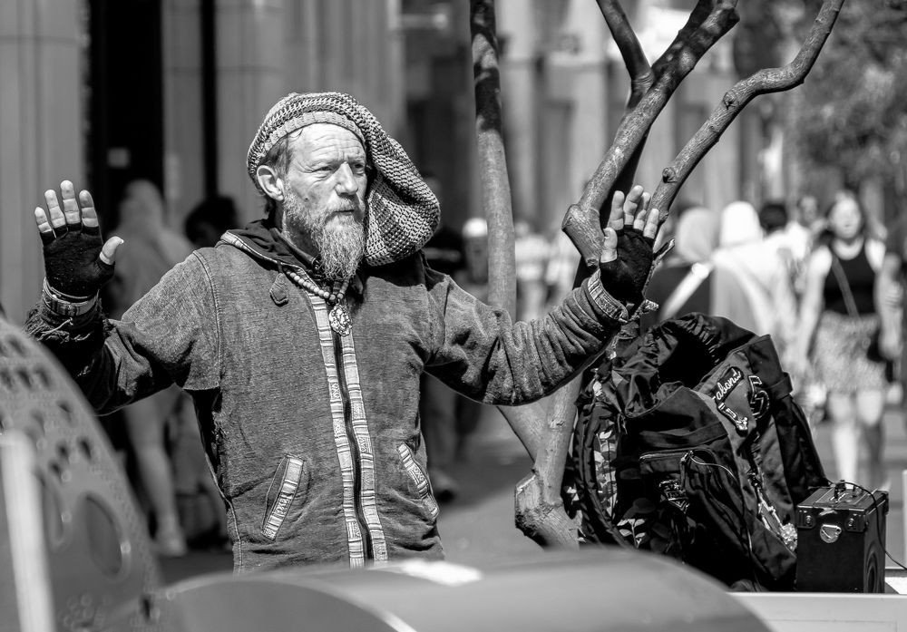 Photograph by Vitalii Kaznin