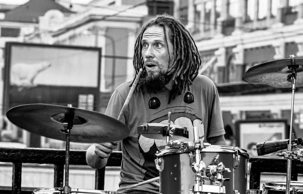 Уличный музыкант