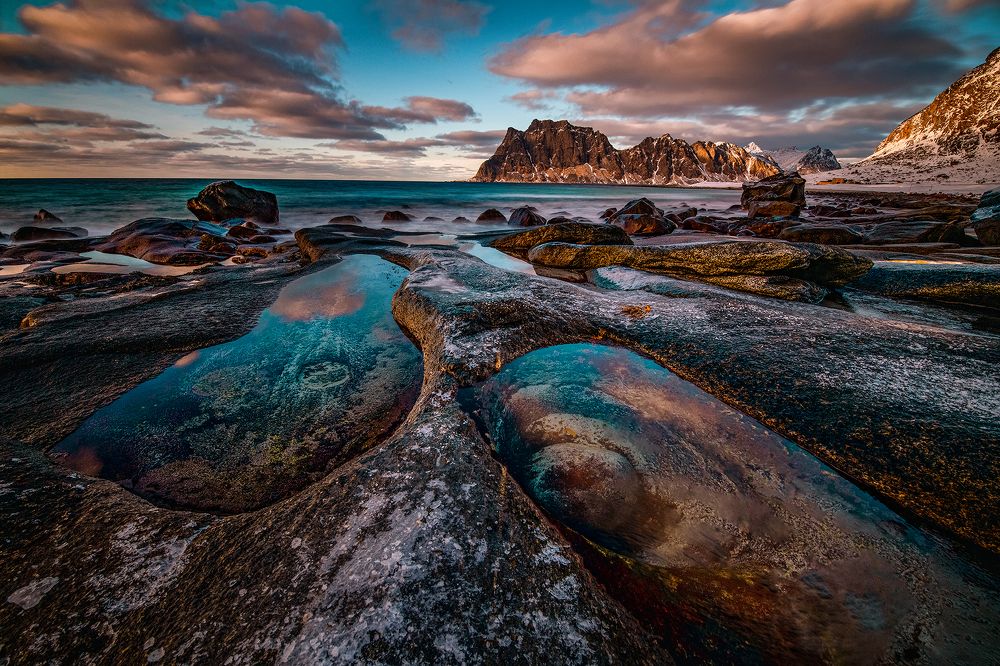 Photograph by Robert Juvet