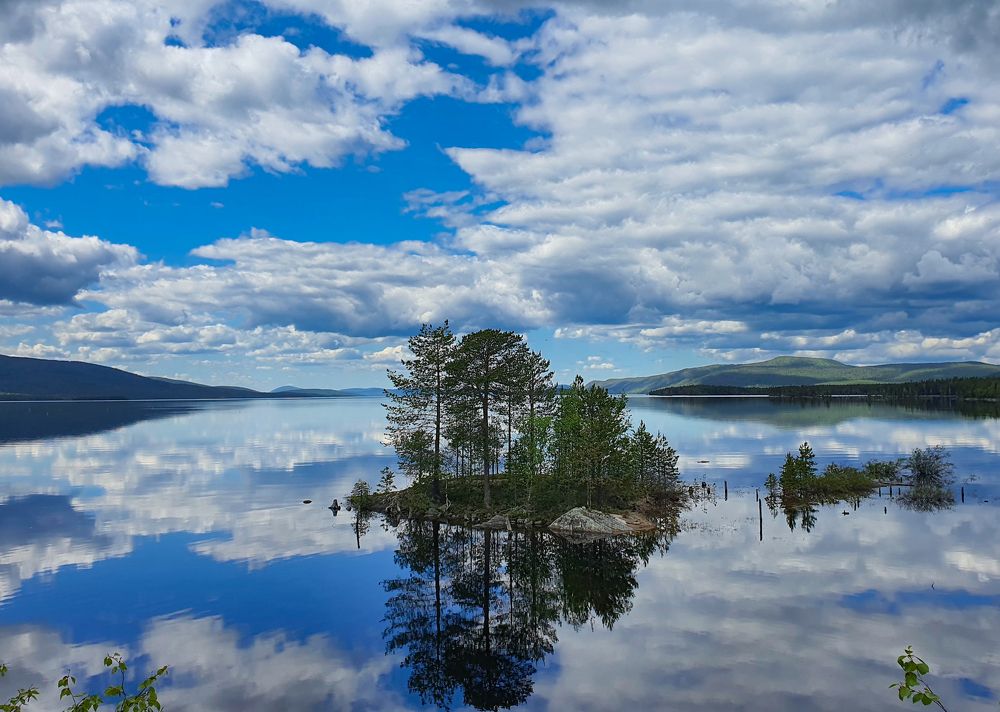 Photograph by Valentin Kolinko