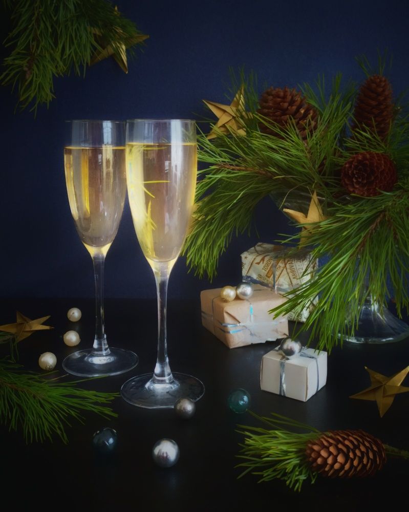 С праздником