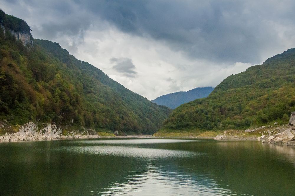 Озеро Амктел (Абхазия)