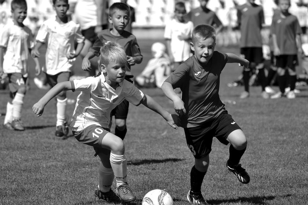 На грани фола