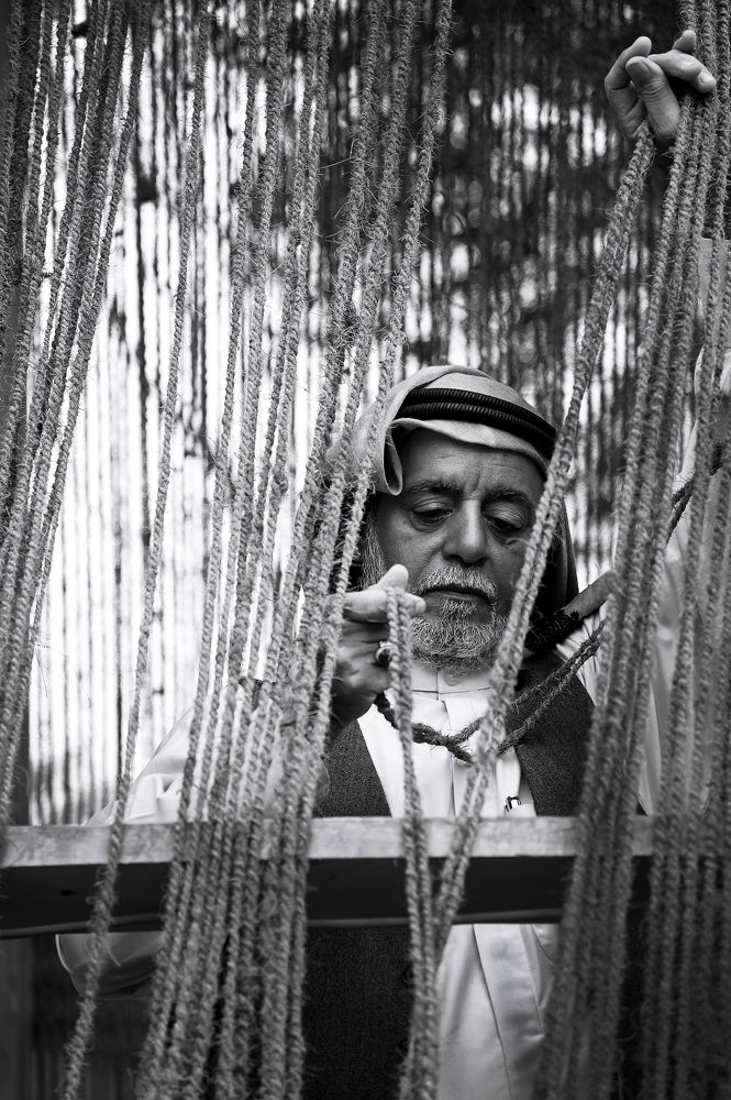 الحياة اخذ وعطى