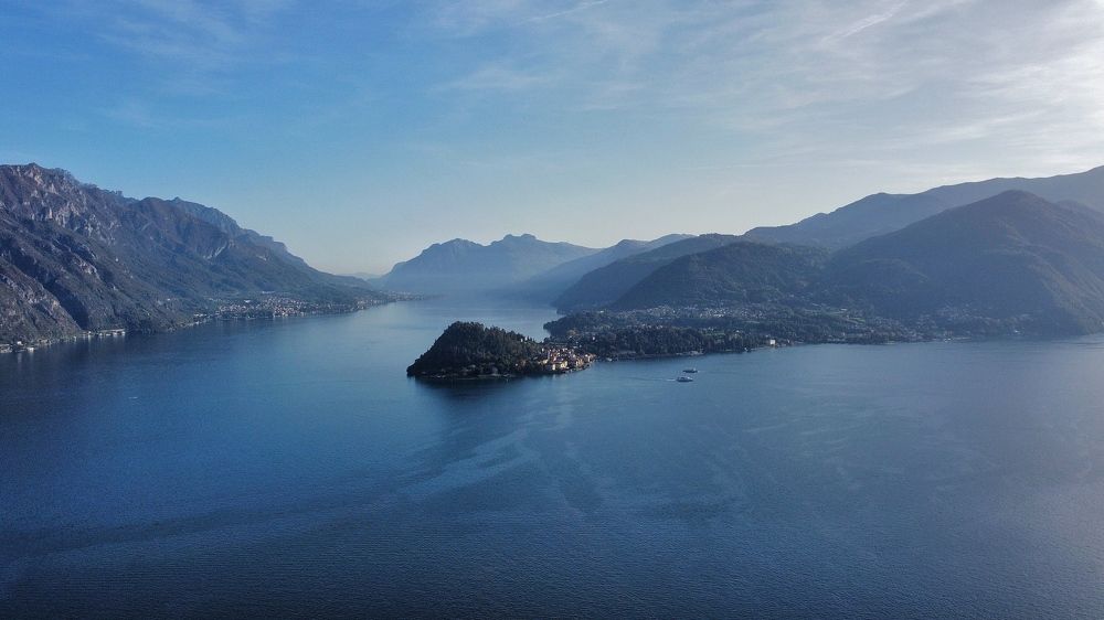 Photograph by Alexander Siemens