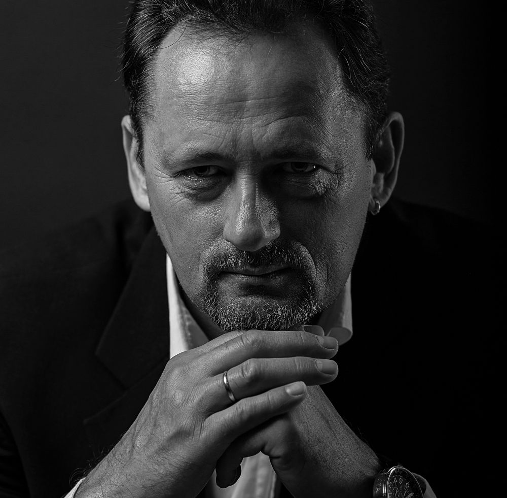 Фотография автора Роман Затешилов