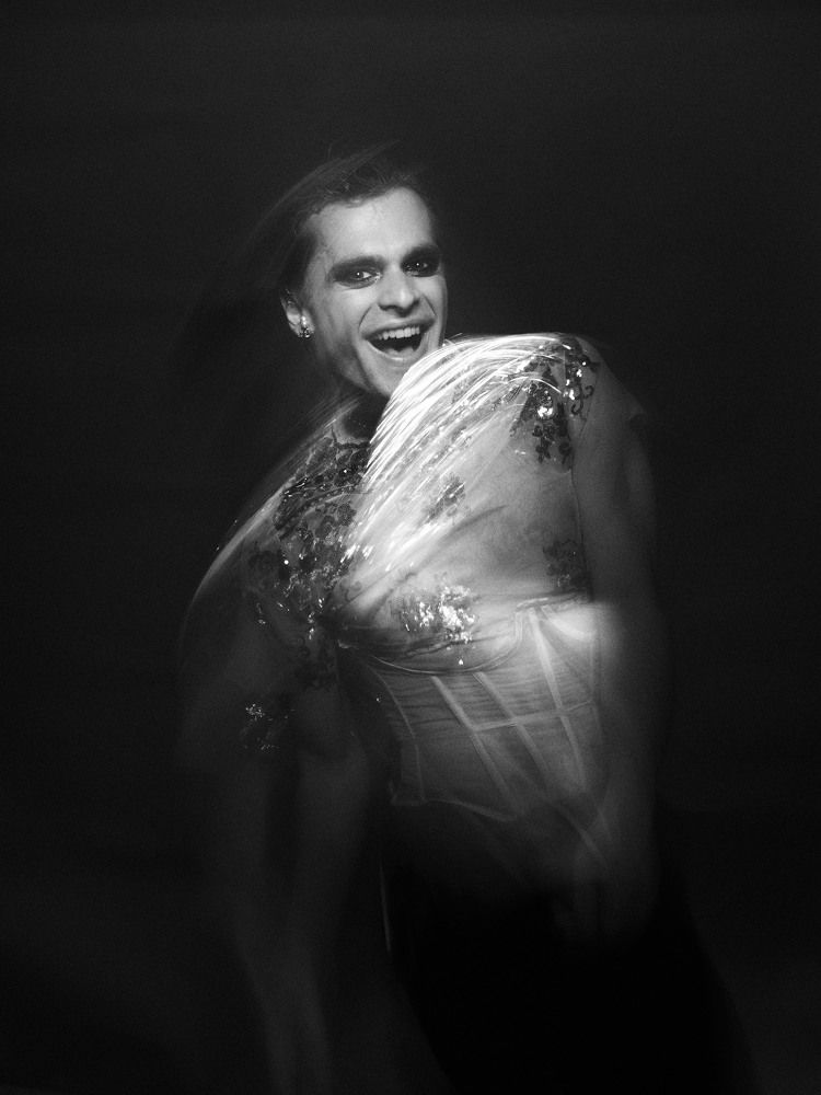 Фотография автора Елизарьев Михаил