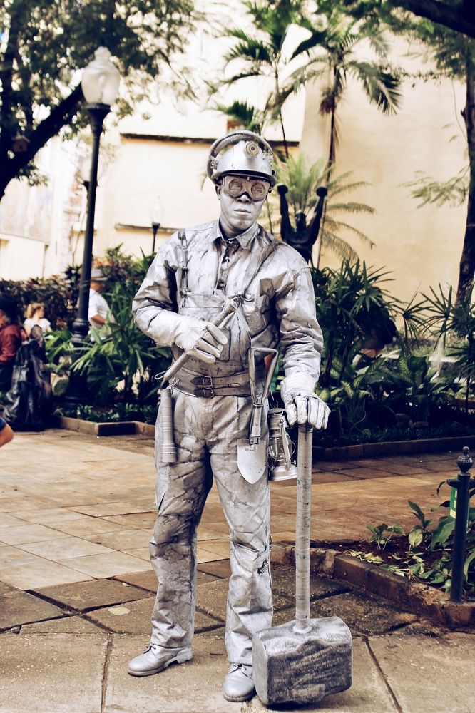 Живая статуя