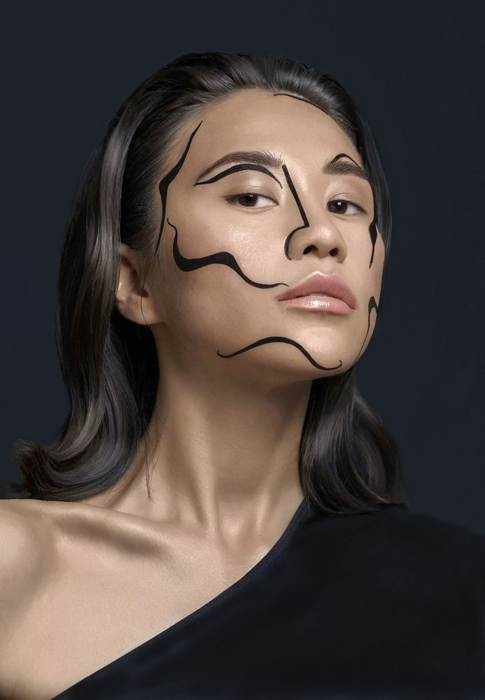 СТОРОНА ЛУНЫ