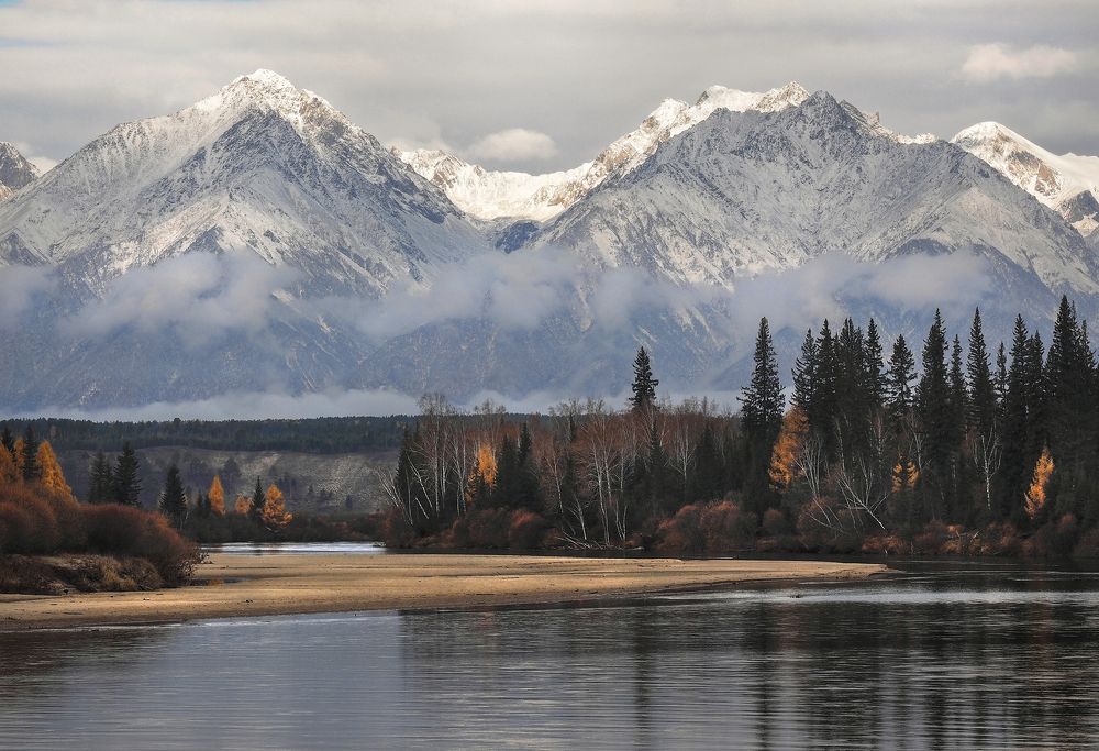 У подножия Тункинских Гольцов