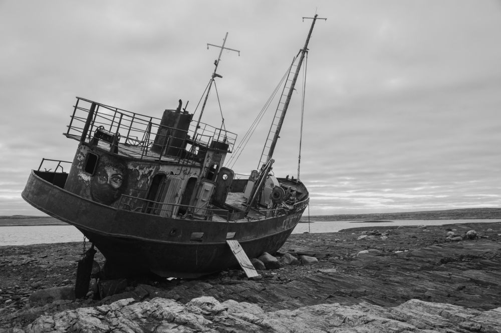 Photograph by Roman Veprentsev