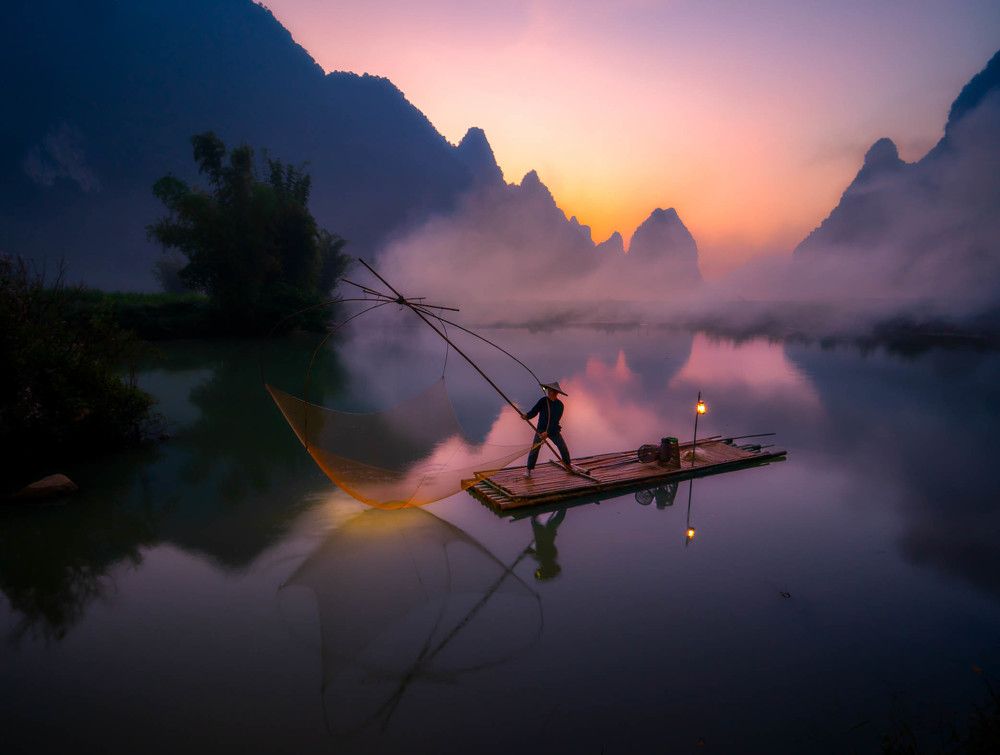 Photograph by Lê Huy Anh