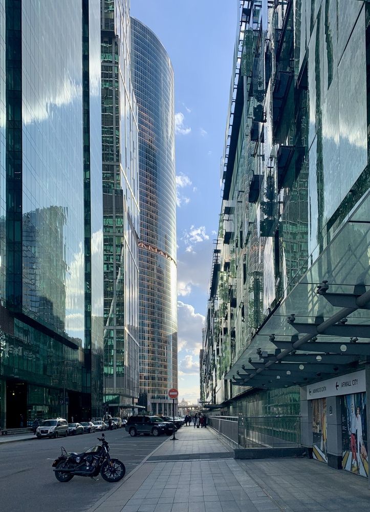 Стеклянные исполины.