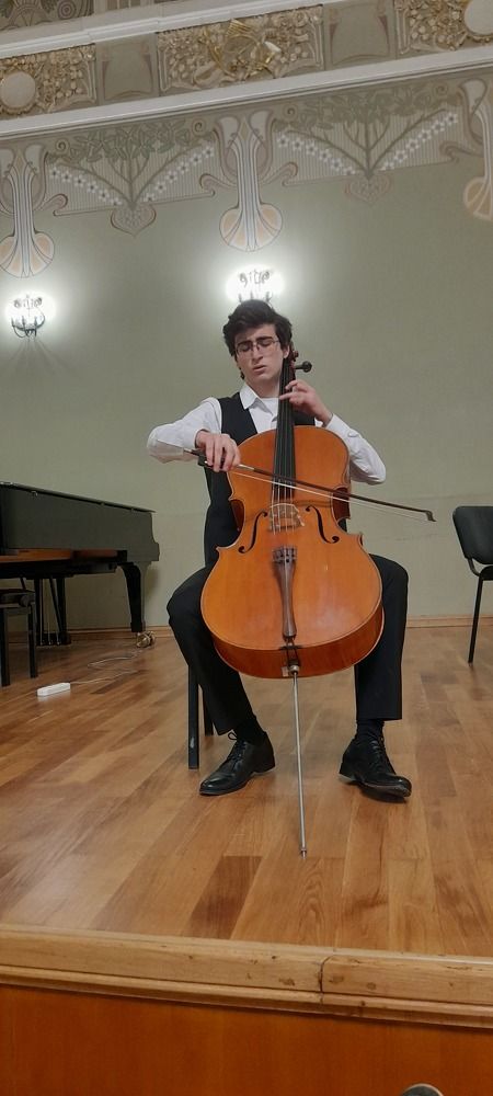 Фотография автора Revaz Topuria