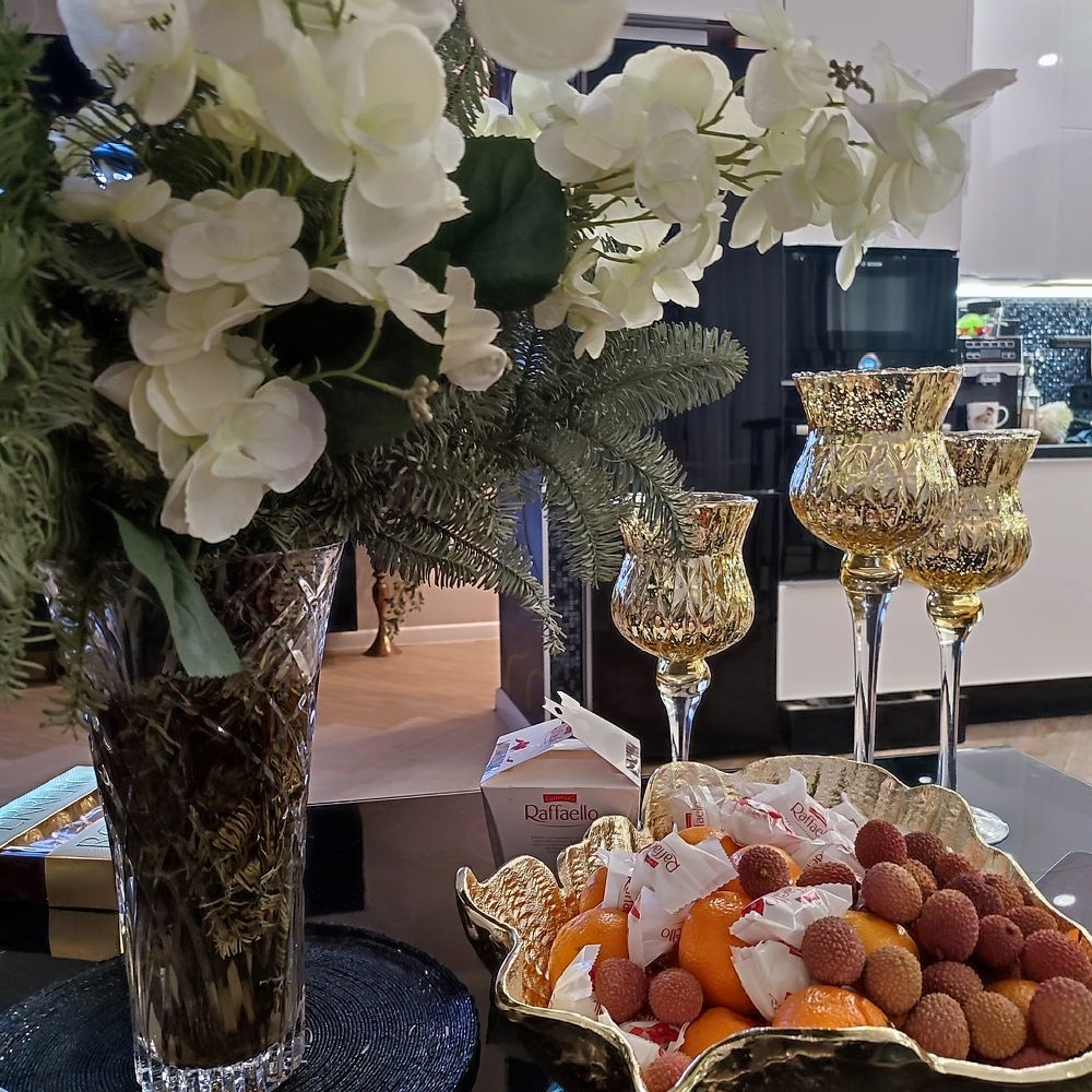 Photograph by DARIA DEMINA