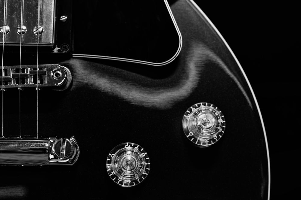 Black and White Objects