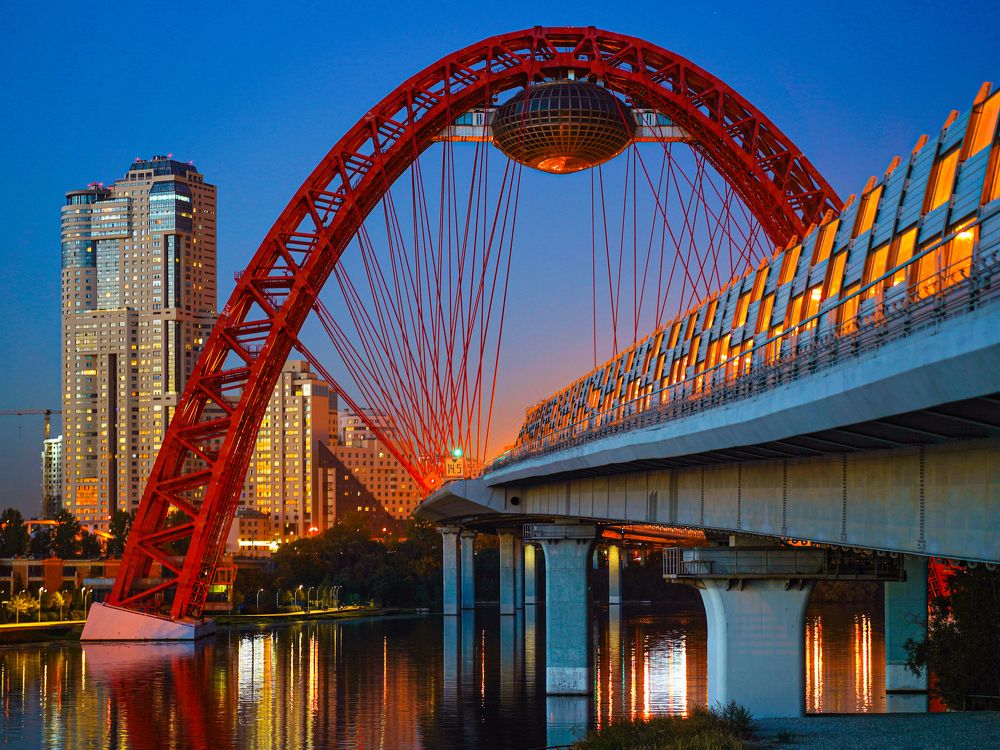 Живописный мост