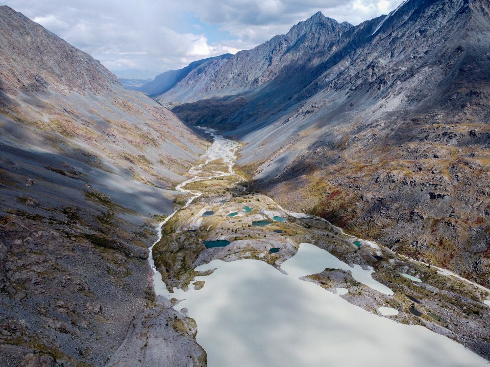 Исток молочной реки Аккол