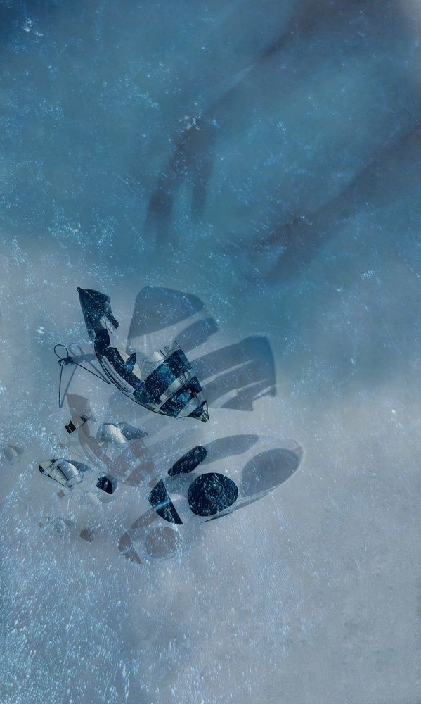 Разбитая игрушка