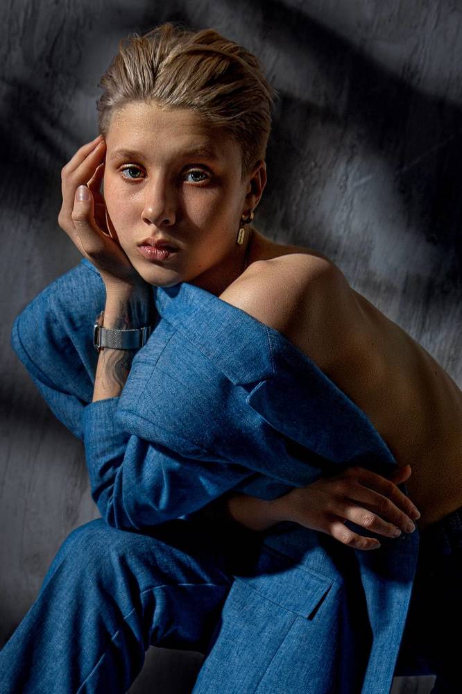 Синий пиджак