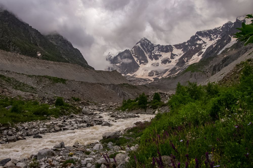 Photograph by Vladimir Rybalko