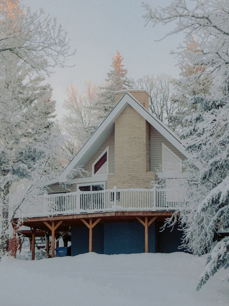 Photograph by Daniel Yelisieiev