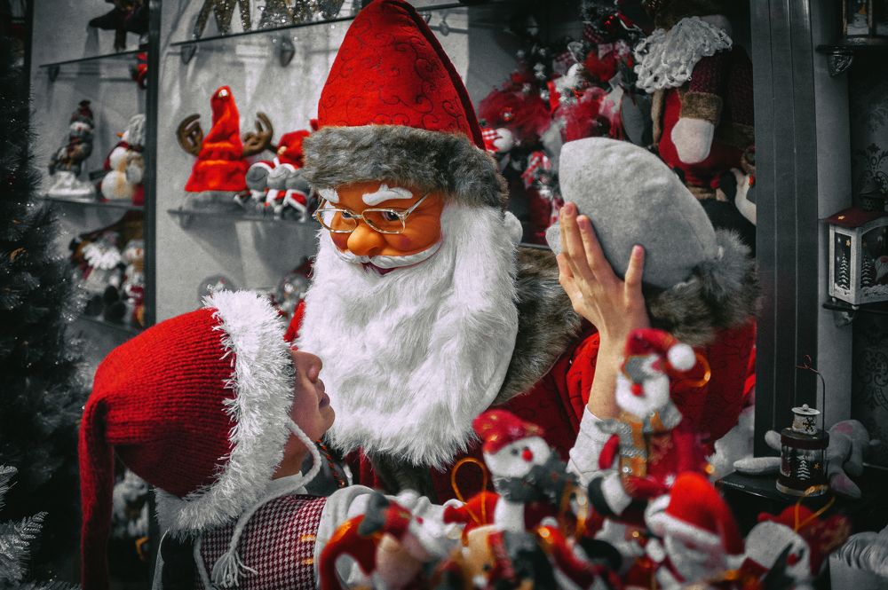 Photograph by DAMOUN POURNEMATI