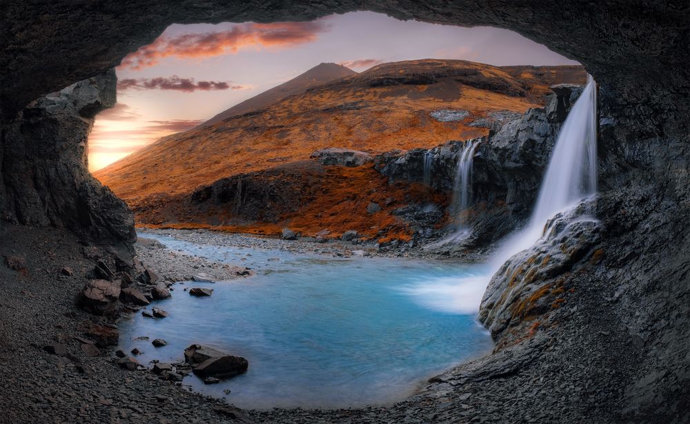 Photograph by Bahadir Sansarci