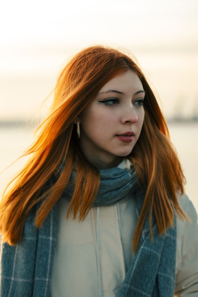 Красиво рыжая