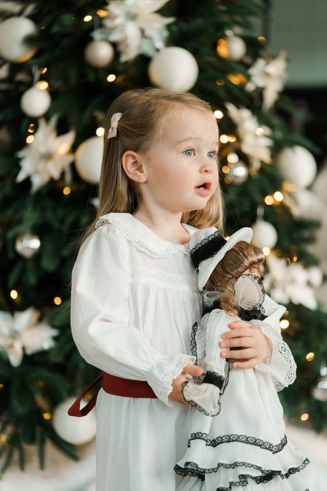 Photograph by helga golubew