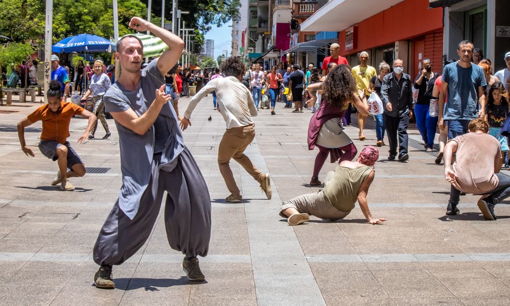 Photograph by MAX MESQUITA