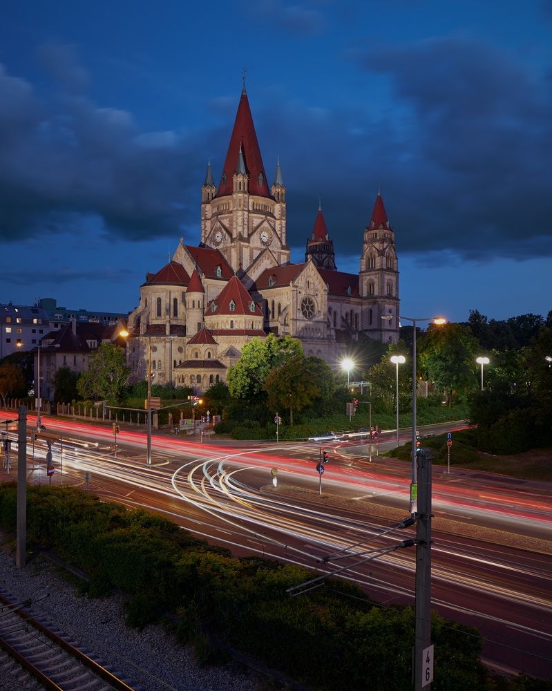 Фотография автора Emil Vasilev