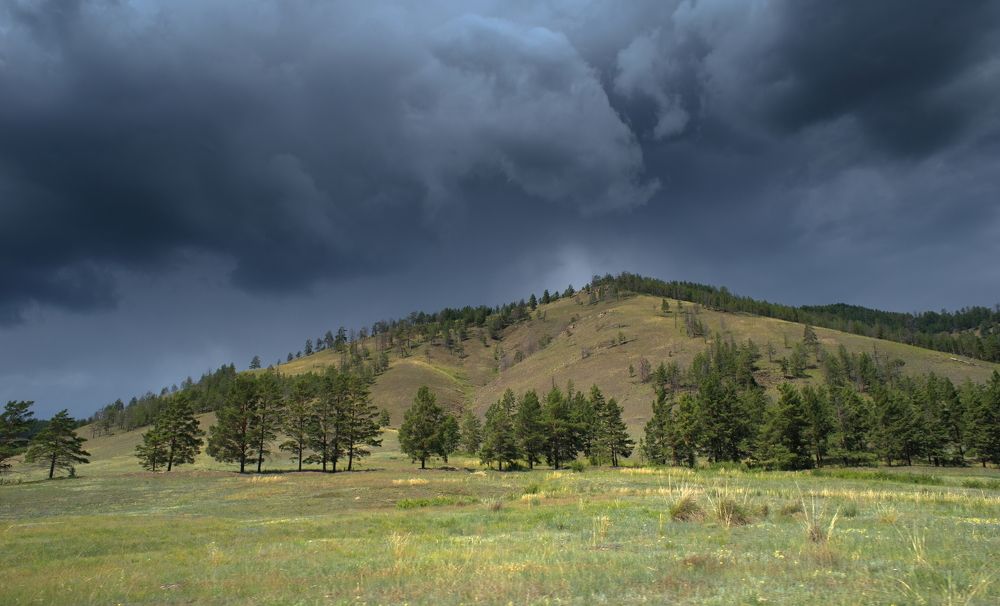 Фотография автора Эдуард Онгориев