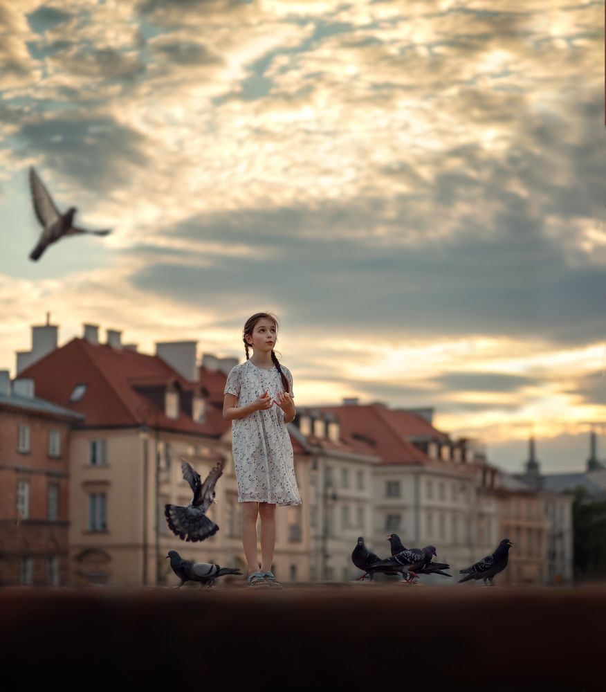 Girl and pigeons