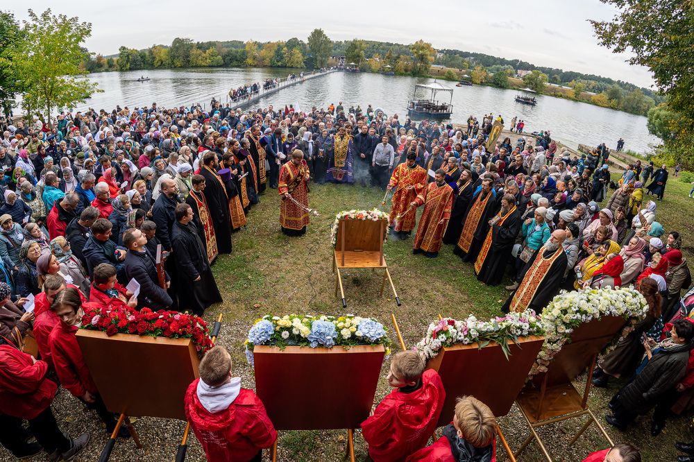 Photograph by Mihail Frolov