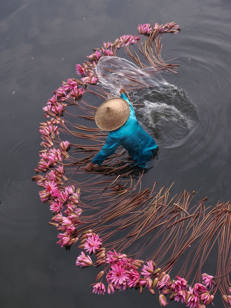 Photograph by Lugyanti Sukrisman