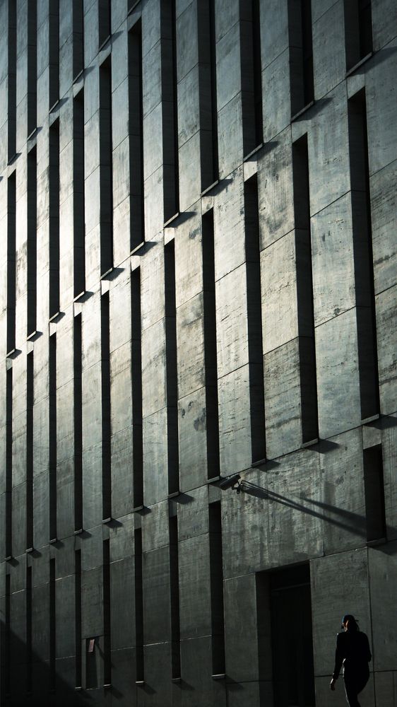 Серые пространства