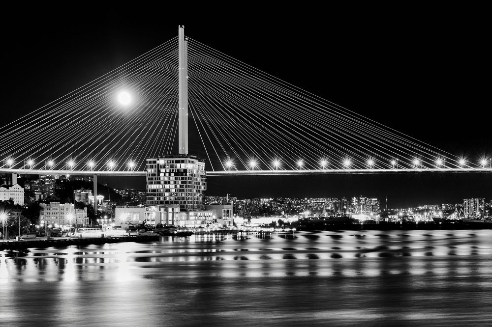 Ночь. Бухта Золотой рог